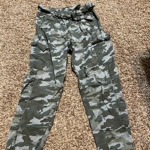 Girls Camo Pants